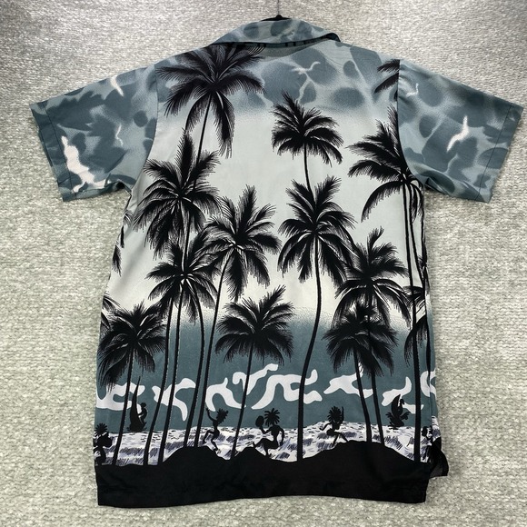 V.H.O Hawaiian Shirt Mens S Gray Black Palm Trees Beach Short Sleeve Button Up - Picture 8 of 8